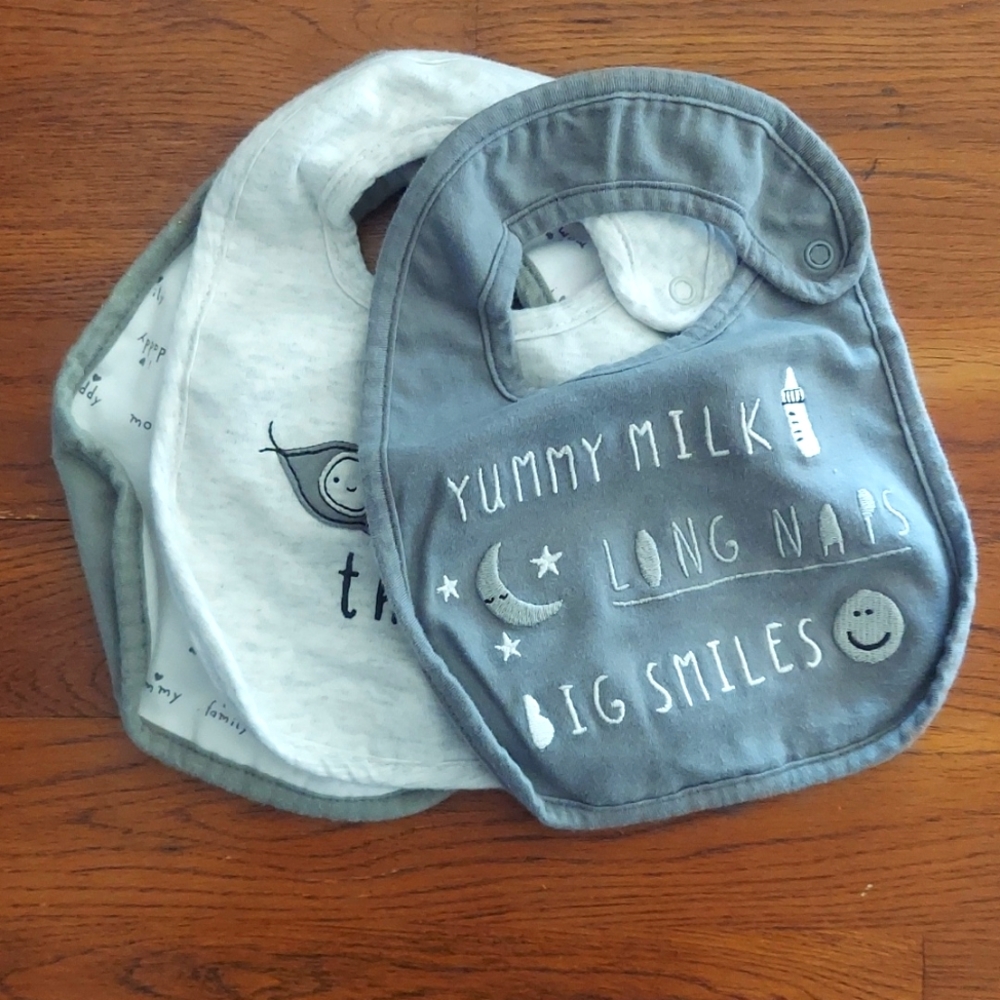 Gender neutral baby bibs